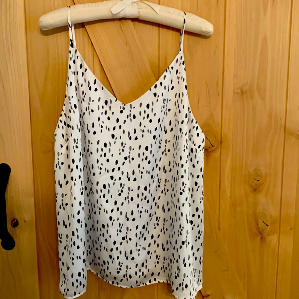 Gilli V-Neck White with Gray & Black Splash Blouse